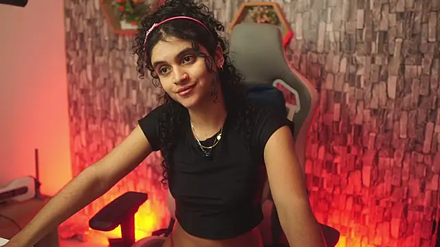 bonniie 98  online show from April 9, 6:19 am