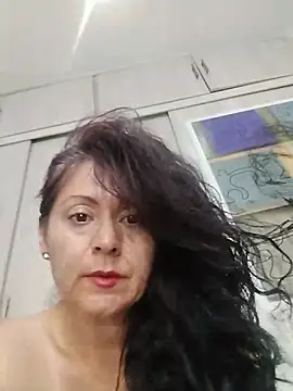 lunadicty online show from May 15, 11:18 pm