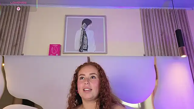 AmmberJones online show from October 15, 2:19 pm