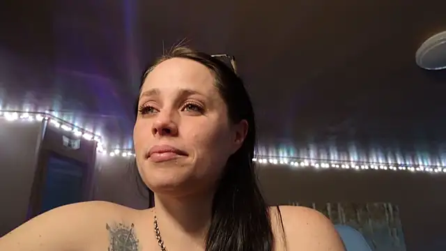 mavismable online show from February 10, 4:37 am