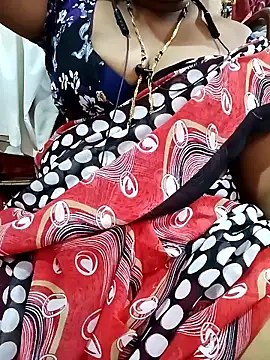 Snapshot of tamiltady chatting on October 2, 8:03 pm tamiltady online show from October 2, 8:03 pm