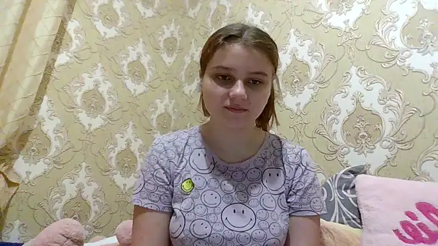 Little shygirl online show from January 10, 4:50 am