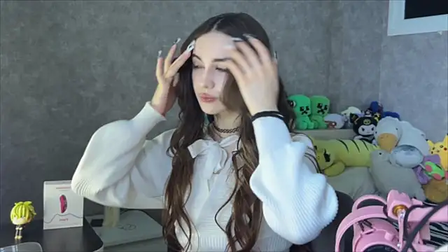 CupSizeGirl online show from April 24, 3:42 am