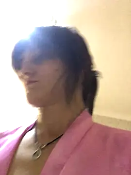 Snapshot of NikaSwan2831 chatting on September 13, 7:33 pm NikaSwan2831 online show from September 13, 7:33 pm