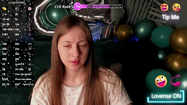 ChristyCrayme online show from April 6, 10:00 pm