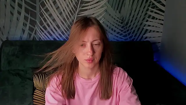 ChristyCrayme online show from June 30, 9:58 pm