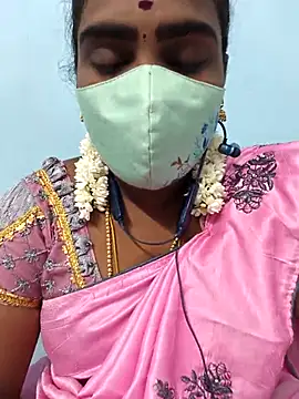 Snapshot of Tamil_riyalini12 chatting on October 6, 2:23 pm Tamil riyalini12 online show from October 6, 2:23 pm
