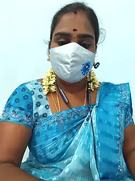 Snapshot of Tamil_riyalini12 chatting on September 22, 12:03 pm Tamil riyalini12 online show from September 22, 12:03 pm