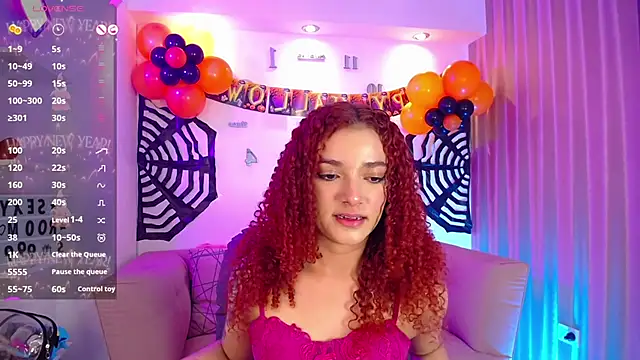 Snapshot of Dancer-Myluu chatting on October 12, 12:57 am Dancer-Myluu online show from October 12, 12:57 am