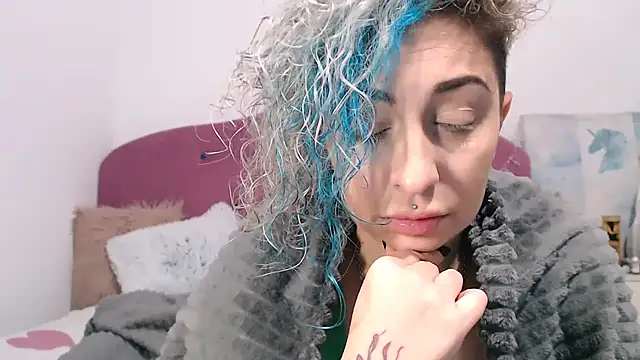 AAARUNY online show from October 15, 8:11 pm