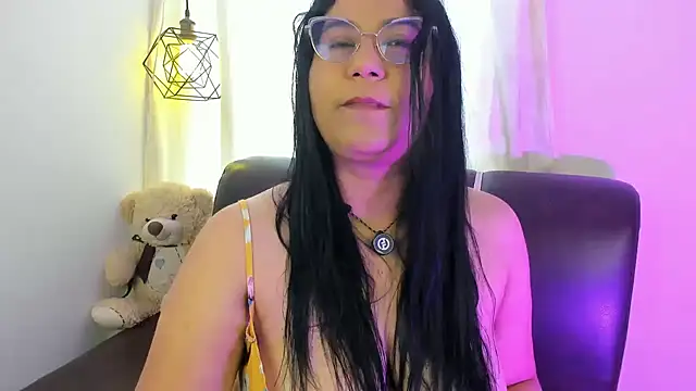 sofia sorceress5 online show from July 13, 3:35 pm