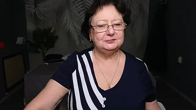 Margo Moll online show from November 25, 10:28 am