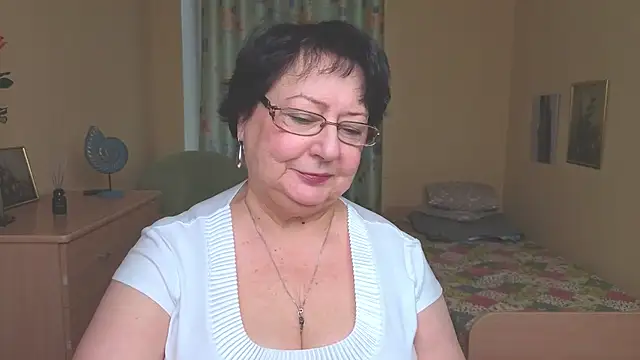 Margo Moll online show from January 9, 9:13 am