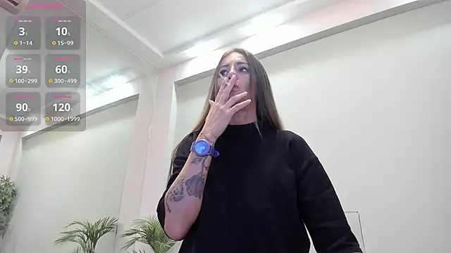 Snapshot of MayaHellen chatting on October 23, 4:51 am MayaHellen online show from October 23, 4:51 am