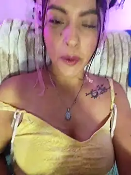 Fox Roxxan online show from June 28, 2:18 am