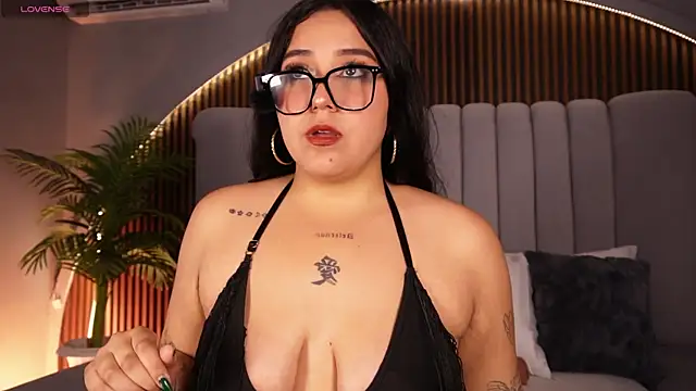 KatlynRous online show from January 9, 7:51 pm