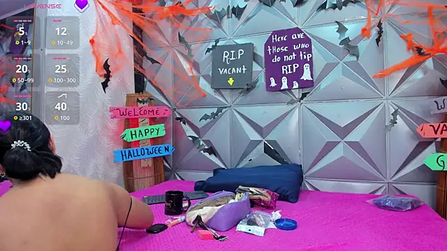 GreciaFox1 online show from October 31, 11:47 am