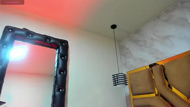 Luciifeer  online show from January 17, 6:37 pm