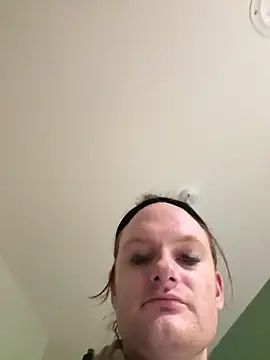 avamaxwell online show from February 26, 6:51 pm