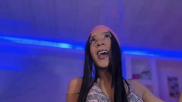 Chloe cooperr online show from February 25, 4:11 am