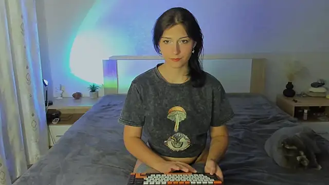 sophiahope online show from July 20, 4:41 pm