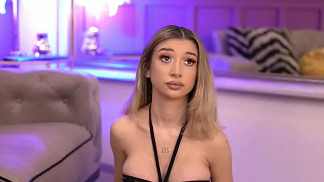 OdetteMason online show from October 14, 5:10 am