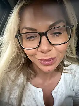 goddessbarbiexo online show from August 4, 11:38 am