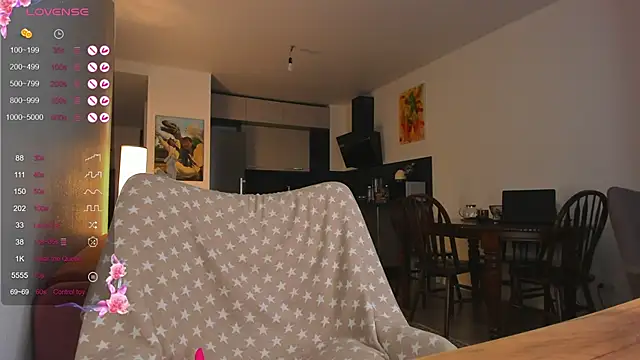 MilkyDana online show from September 23, 9:51 am