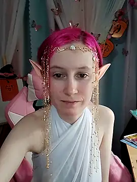 Fuzzy Unicorn online show from October 24, 7:21 pm