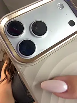 Katie shuangs online show from February 20, 9:26 pm