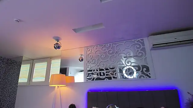 AshleyJoness online show from March 17, 6:28 am