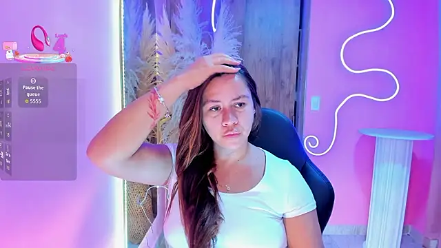 Brandy priscot online show from March 14, 2:12 am