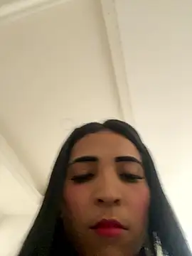 Rosa 25x online show from January 18, 4:47 pm