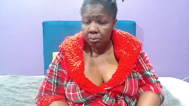 NaughtyChubbyZoe online show from September 14, 5:27 am