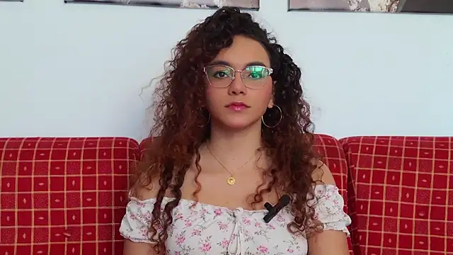 Taylor Tina online show from February 26, 3:00 pm