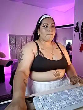 AndreaKinky online show from September 28, 8:52 am