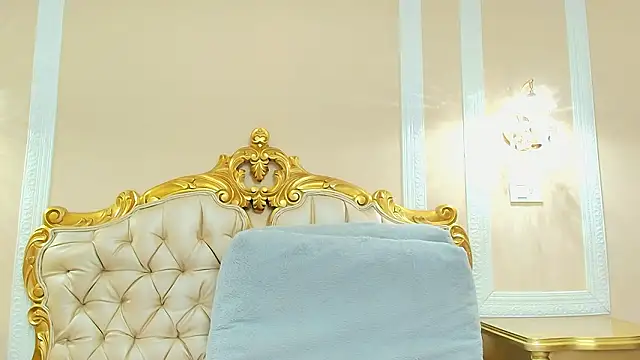 MayaBaker online show from February 24, 8:18 pm