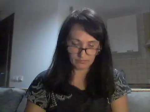 Elena48324 online show from June 25, 5:25 pm