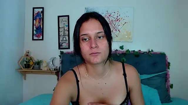 valentini villa online show from February 19, 7:24 pm