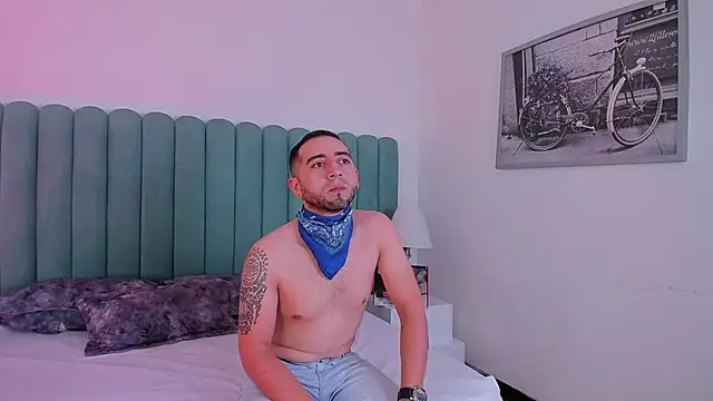 Lushian  online show from October 23, 2:45 pm