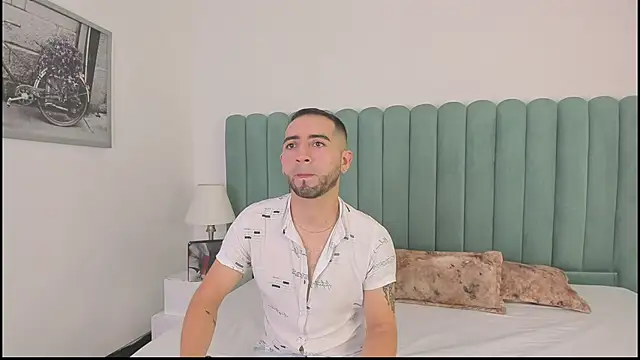 Lushian  online show from October 6, 2:56 pm