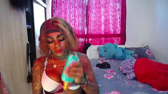 pink 7777 online show from February 16, 5:24 pm