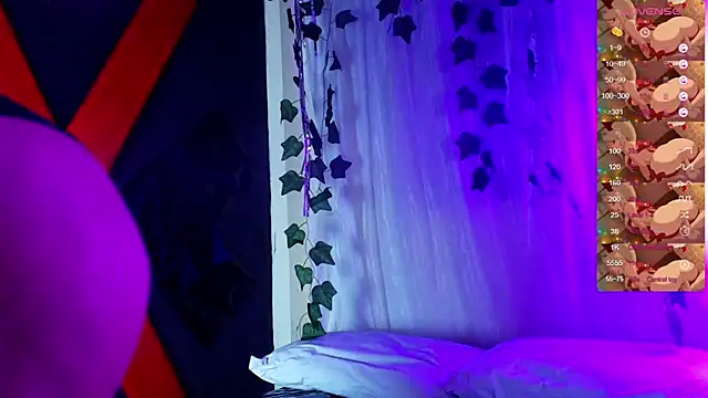 ivonne diaz1 online show from November 29, 7:29 pm