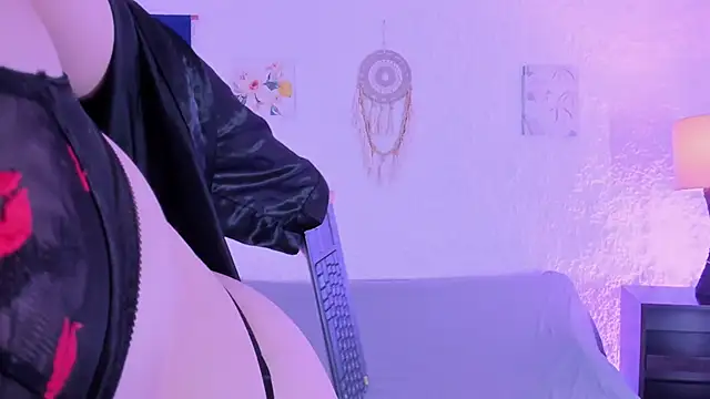 catleya noire online show from February 28, 12:37 pm