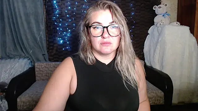 NikaSkylink online show from October 17, 7:28 pm