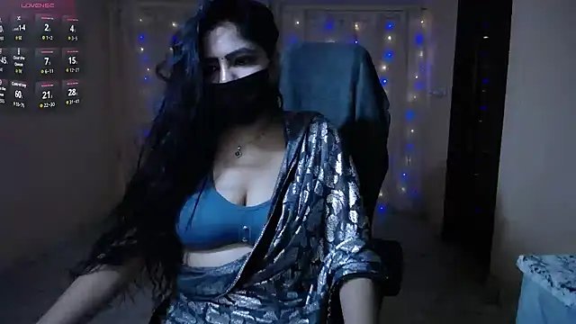 Divvya  online show from March 12, 7:05 pm