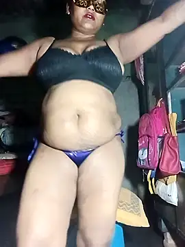 Nude-Priya2 online show from April 4, 7:13 pm