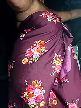 Nude-Priya2 online show from November 1, 6:45 pm