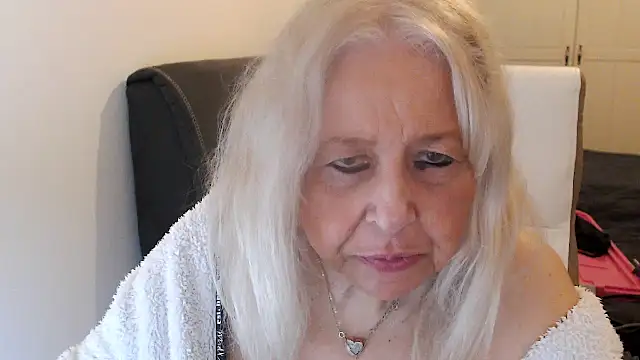 SusiLifeXXX online show from February 19, 8:07 pm