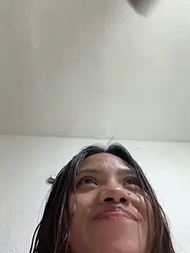 Snapshot of Nia_Desire chatting on October 11, 7:57 am Nia Desire online show from October 11, 7:57 am